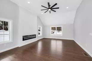 9 Cornstalk Ln, Pelham, NH 03076 - Photo 11