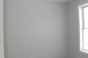 302 Karatzas Avenue, Manchester, NH 03104 - Photo 7