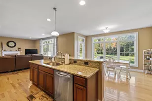 59 Hawthorne Drive, Auburn, NH 03032 - Photo 15