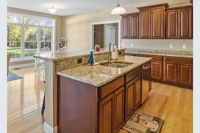 59 Hawthorne Drive, Auburn, NH 03032 - Photo 9