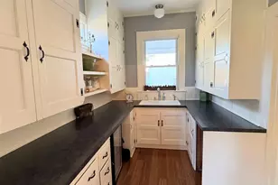 887 Chestnut St, Manchester, NH 03104 - Photo 15