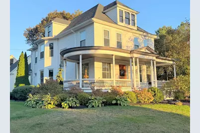 887 Chestnut Street, Manchester, NH 03104 - Photo 1