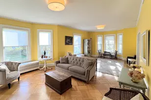 887 Chestnut St, Manchester, NH 03104 - Photo 9