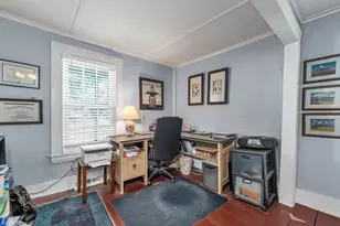 108 Center St, Wolfeboro, NH 03894 - Photo 27