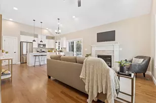 2A Renee Dr, Amherst, NH 03031 - Photo 5