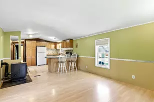 10 Lane Dr, Allenstown, NH 03275 - Photo 5