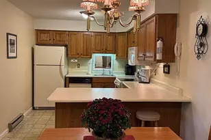 227 Main St, Lincoln, NH 03251 - Photo 9