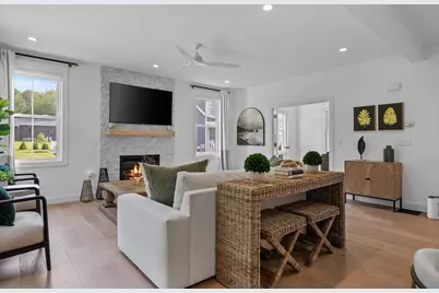 18 Treat Farm Road, Stratham, NH 03885 - Photo 5