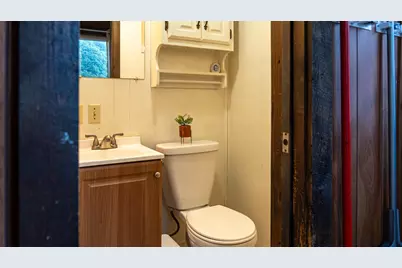 38 River Street, Newport, NH 03773 - Photo 33