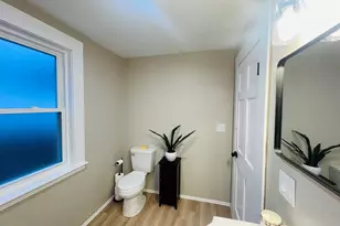 118 W Hillcrest Ave, Manchester, NH 03103 - Photo 21