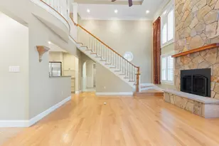 17 Welch Rd, Londonderry, NH 03053 - Photo 11