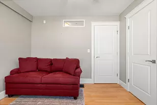 10 Haverhill Ave, Hampton, NH 03842 - Photo 21