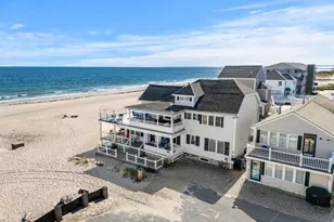 10 Haverhill Ave, Hampton, NH 03842 - Photo 3