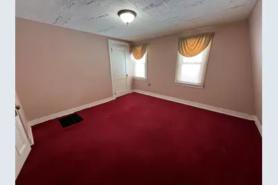 518 Western Avenue, Berlin, NH 03570 - Photo 21