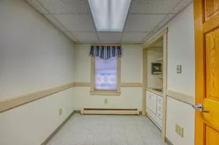 134 Cottage St, Littleton, NH 03561 - Photo 15