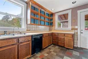 33 Spruce St, Concord, NH 03301 - Photo 13