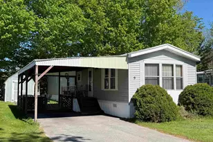 9 Paradise St, Gorham, NH 03581 - Photo 1