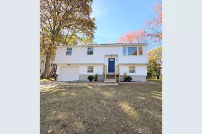 42 Woodfield Street, Nashua, NH 03062 - Photo 1