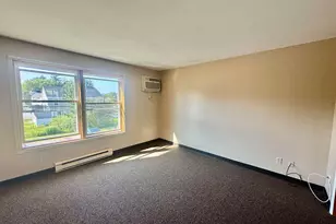 31 Central St, Hillsboro, NH 03244 - Photo 9