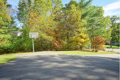 6 Gailor Lane, Hooksett, NH 03106 - Photo 3