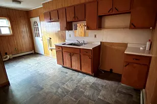 150 Prospect St, Berlin, NH 03570 - Photo 13