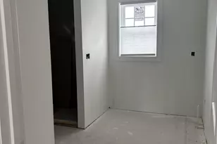 111 Concord St, Nashua, NH 03064 - Photo 21