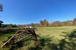 44 Pleasant View Rd, Bradford, NH 03221 - Photo 5