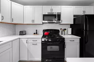 50 Brookside Dr, Exeter, NH 03833 - Photo 5