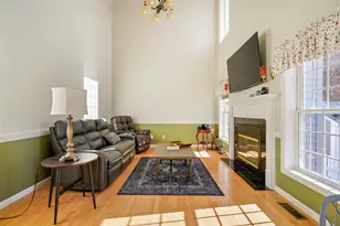 16 Summit Rd, Bedford, NH 03110 - Photo 5