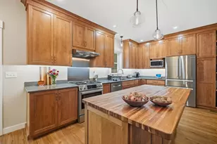 667 Borough Rd, Pembroke, NH 03275 - Photo 7