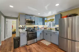 3 Harris Ave, Hampton, NH 03842 - Photo 3