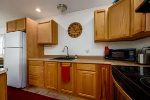 27 Ash St, Hartford, VT 05001 - Photo 25