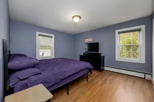 27 Ash St, Hartford, VT 05001 - Photo 11