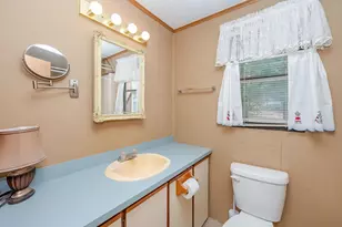 22 Cherokee Way, Rochester, NH 03867 - Photo 17