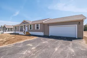 72 Diamondback Dr, Rochester, NH 03867 - Photo 3