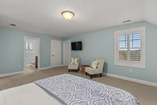 38 Wisteria Dr, Dover, NH 03820 - Photo 33