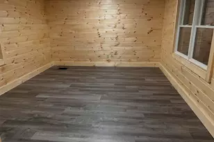 1873 Old River Rd, Hartford, VT 05001 - Photo 11