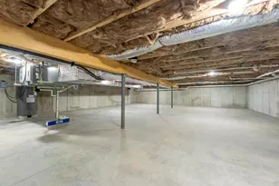 31 Lake Shore Dr, Middleton, NH 03887 - Photo 19