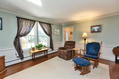 13 Johns Drive, Hooksett, NH 03106 - Photo 7