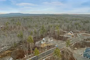 102 Laurel Rd, Hooksett, NH 03106 - Photo 57