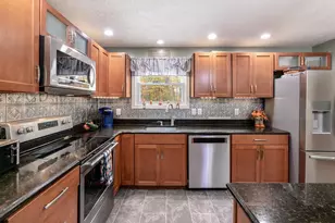 46 Horseshoe Dr, Belmont, NH 03220 - Photo 7