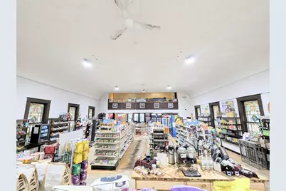 537 Railroad Street, St. Johnsbury, VT 05819 - Photo 9