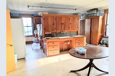 537 Railroad Street, St. Johnsbury, VT 05819 - Photo 41