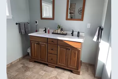 21 Lake Avenue, Franklin, NH 03235 - Photo 35