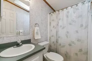 38 Rosemary St, Salem, NH 03079 - Photo 31