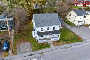 93 Pleasant St, Littleton, NH 03561 - Photo 41