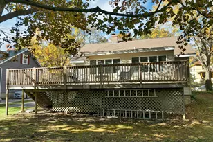 320 Thaxter Rd, Portsmouth, NH 03801 - Photo 3