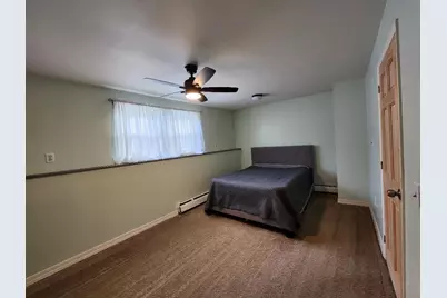 7 Memorial Drive, Claremont, NH 03743 - Photo 15