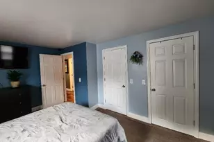 7 Memorial Dr, Claremont, NH 03743 - Photo 11