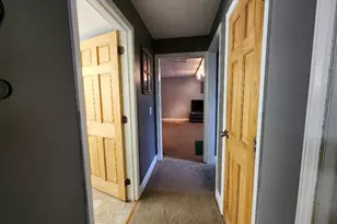 7 Memorial Dr, Claremont, NH 03743 - Photo 19